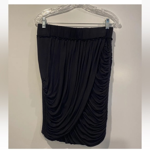 Magaschoni Collection Womens Black Ruched Skirt Size Small - Picture 1 of 4